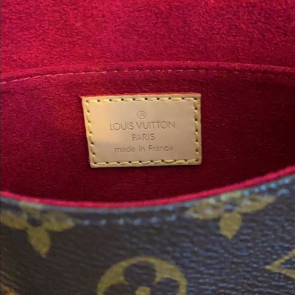 Louis Vuitton Monogram Tambourine Crossbody Bag - Picture 12 of 14